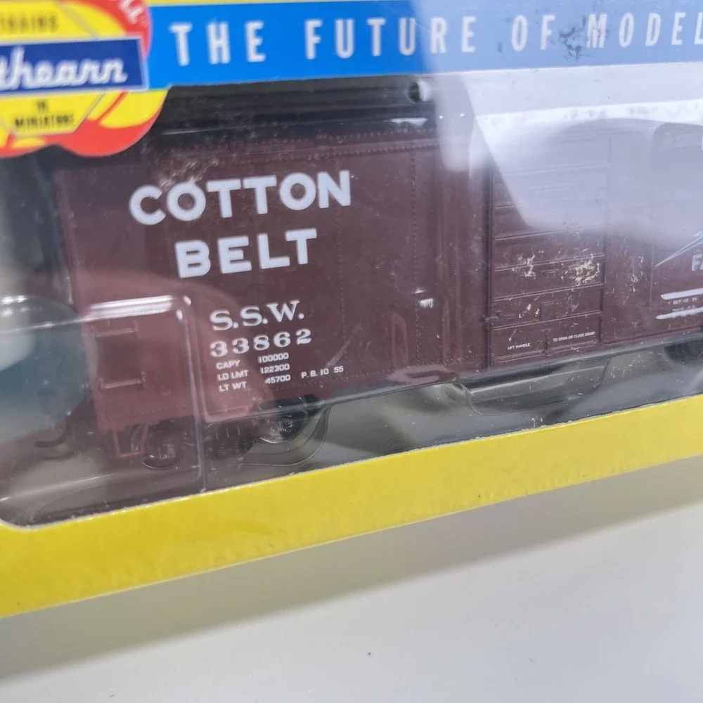 Athearn 70334 HO - 40' Cotton Belt/Blue Streak S.S.W. Box Car -‎ Sealed